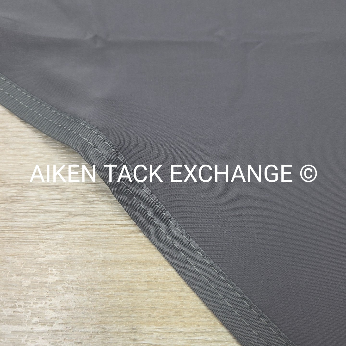 Fenwick Equestrian LT Liquid Titanium Therapeutic Quarter Sheet, Size Medium