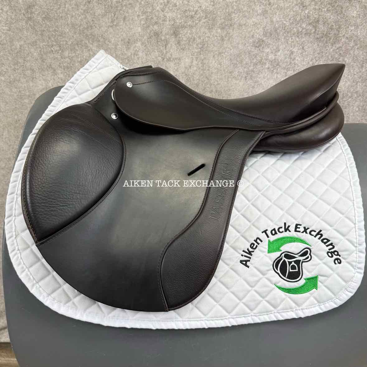 2021 Passier Performance Jump Saddle, 17.5" Seat, Medium Wide Tree, Wool Flocked Panels