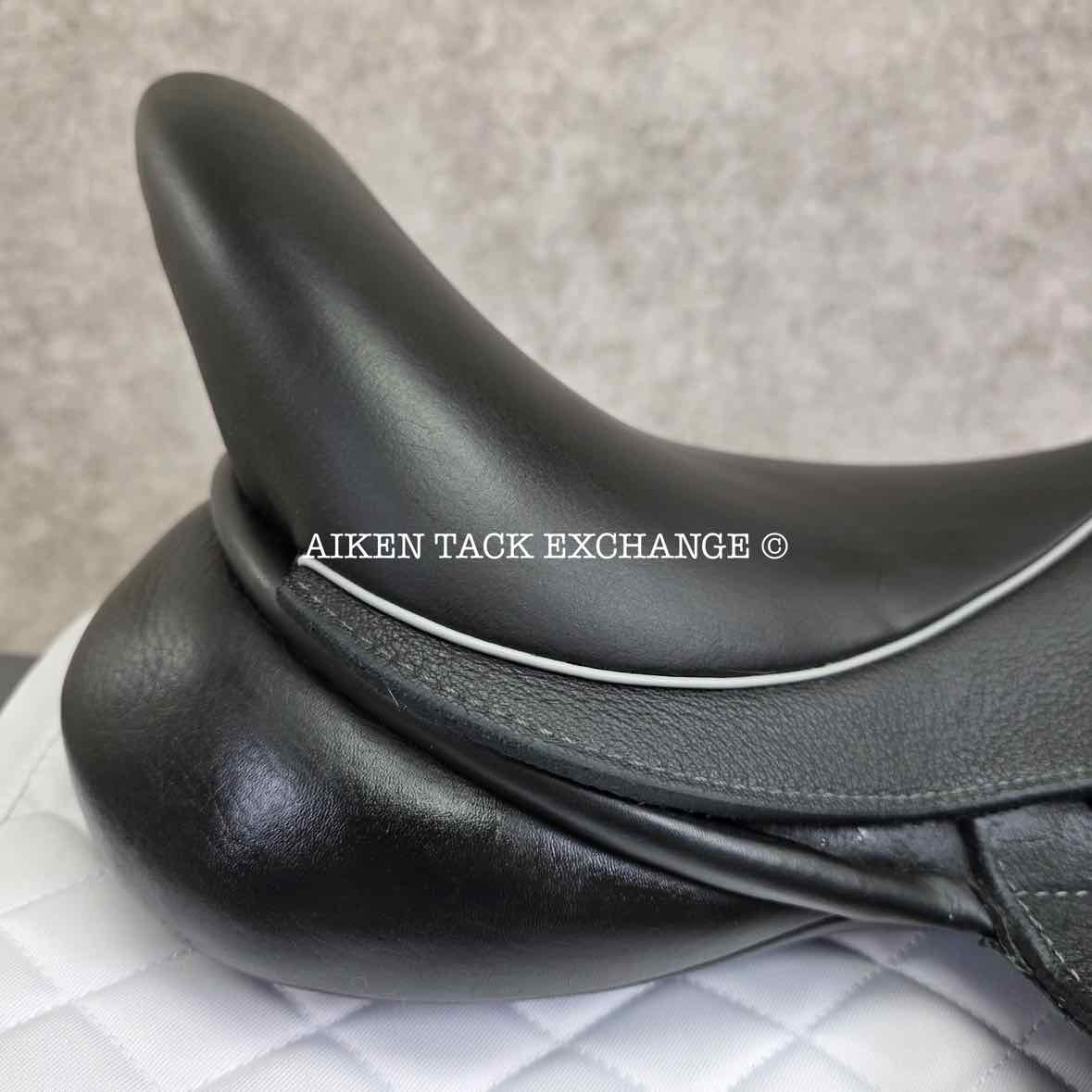 2013 Custom Saddlery Icon Coda Dressage Saddle, 17.5" Seat, Adjustable Tree, Wool Flocked Panels