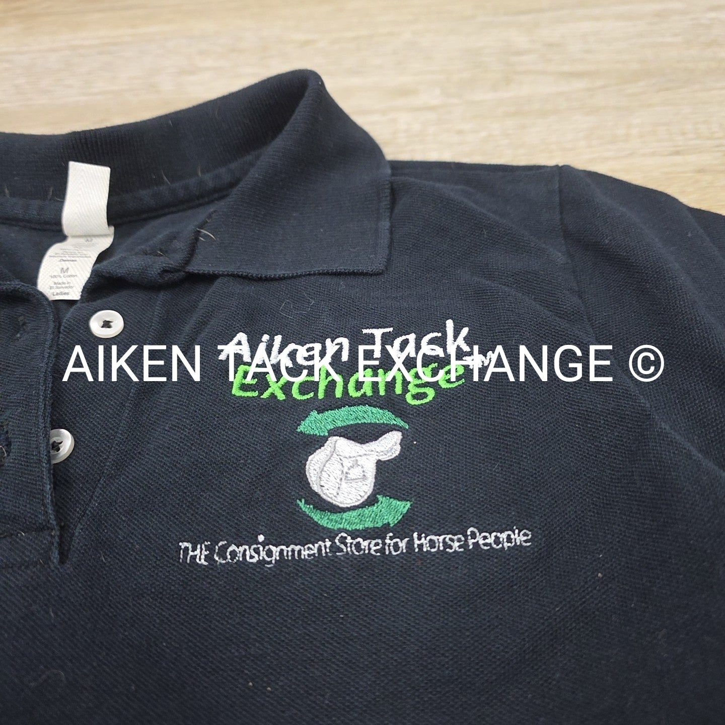 Short Sleeve Collared Polo Shirt with ATE Logo, Women's Size Medium