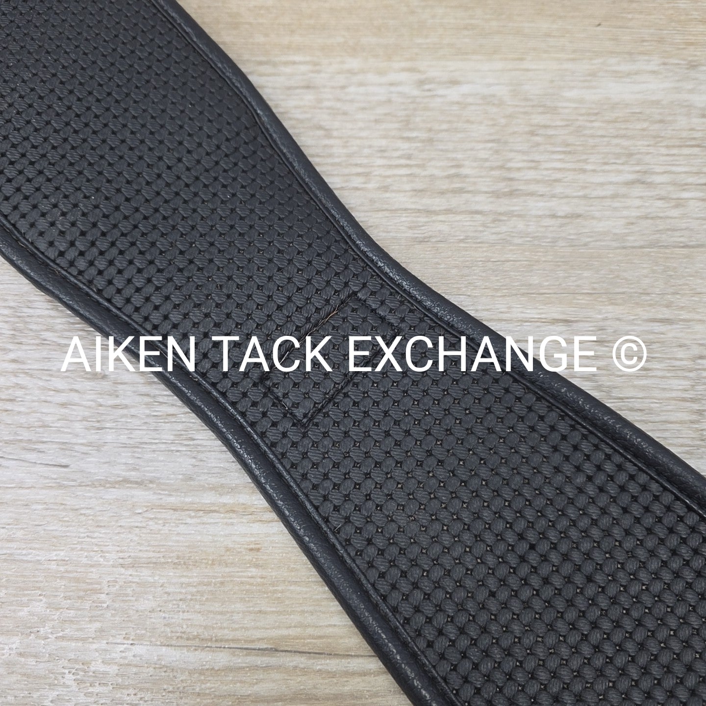 Ovation Airform Dressage Chafeless Girth, Black, 26"