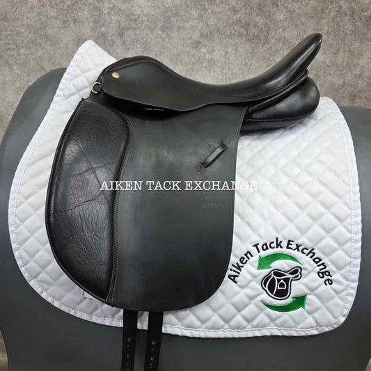Anky Dressage Saddle, 17" Seat, Medium Wide Tree, Wool Flocked Panels