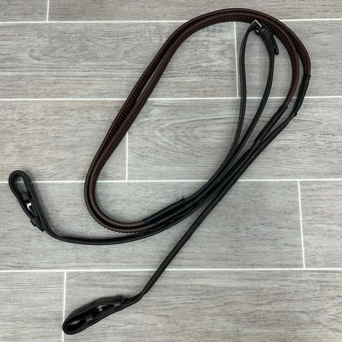 Nunn Finer Stefania Figure 8 Bridle with Matching Rubber Reins, Oversize