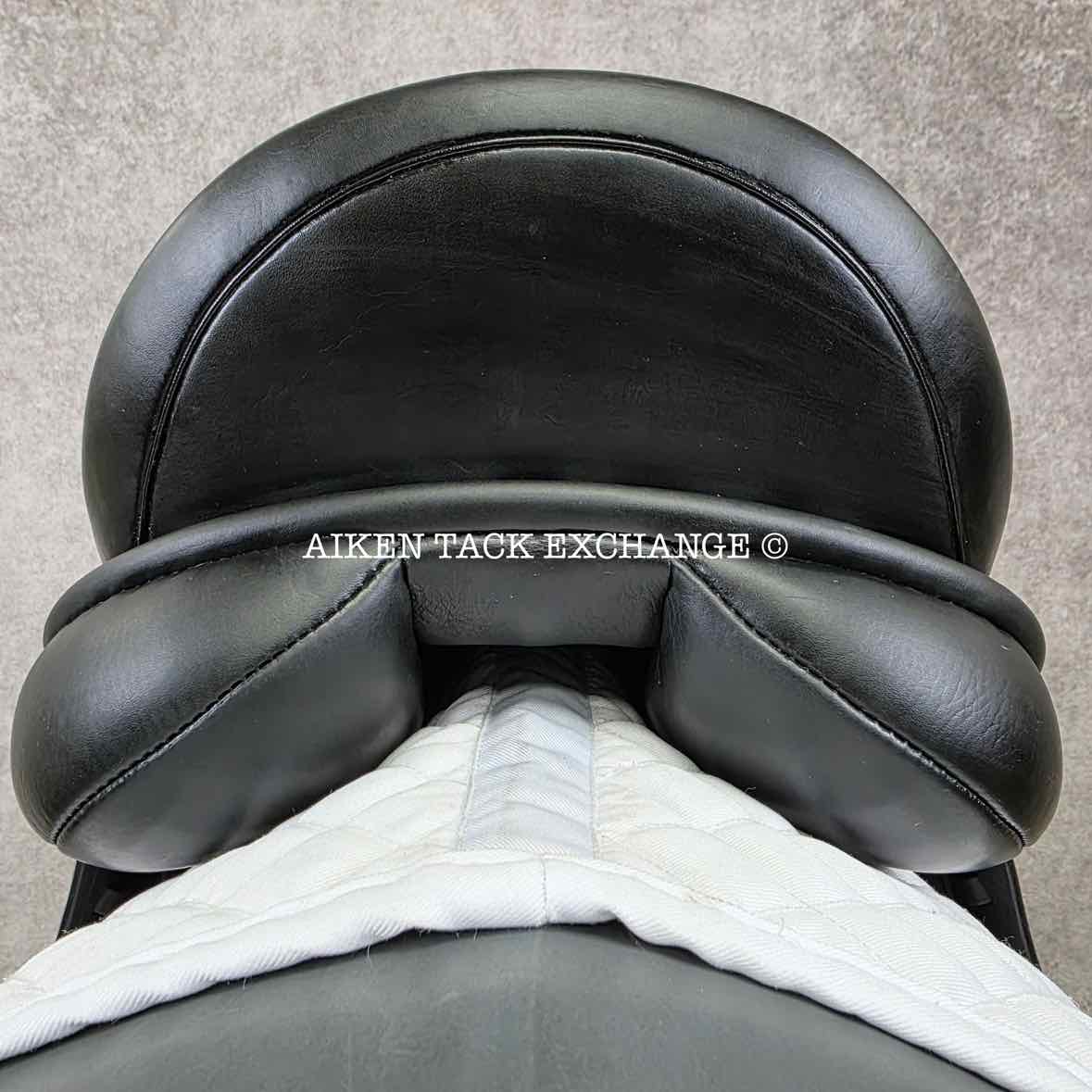 2013 Lovatt & Ricketts Berkeley Dressage Saddle, 17" Seat, M/MW Tree, Wool Flocked Panels