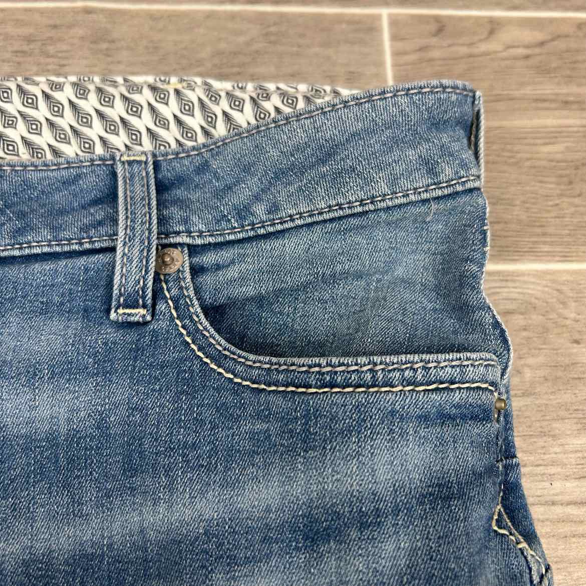 Ariat R.E.A.L High Rise Flare Jeans, Size 34 S