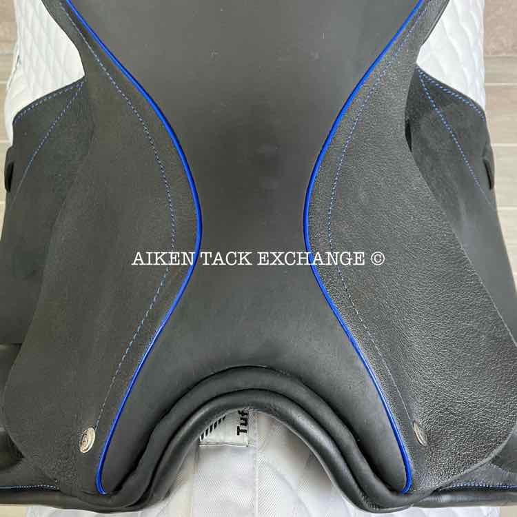 2023 Custom Saddlery Everest Monoflap Dressage Saddle, 18" Seat, Adjustable Tree, Wool Flocked Panels
