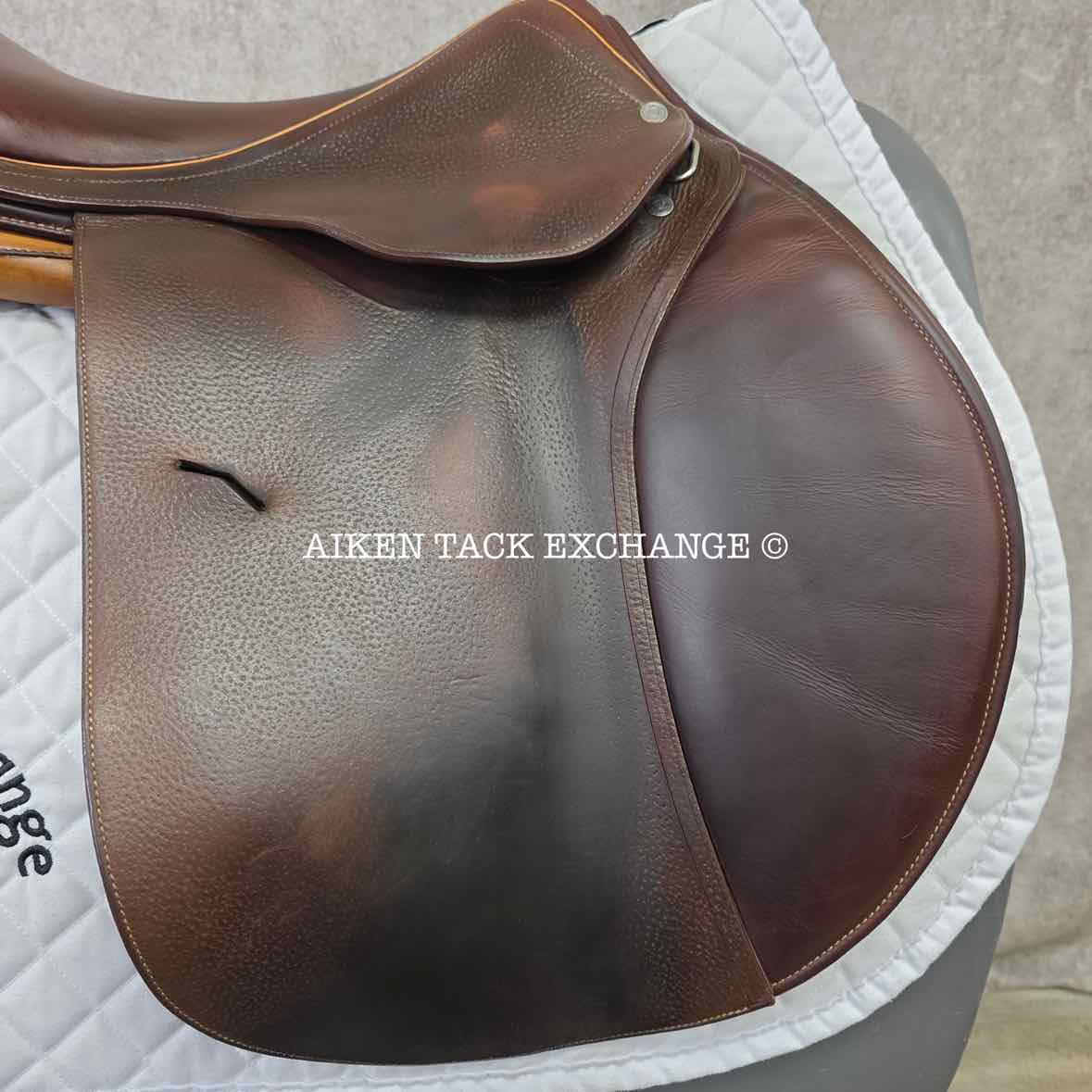 2012 Antares Close Contact Jump Saddle, 18" Seat, 4A Flap, Medium Tree, Foam Panels