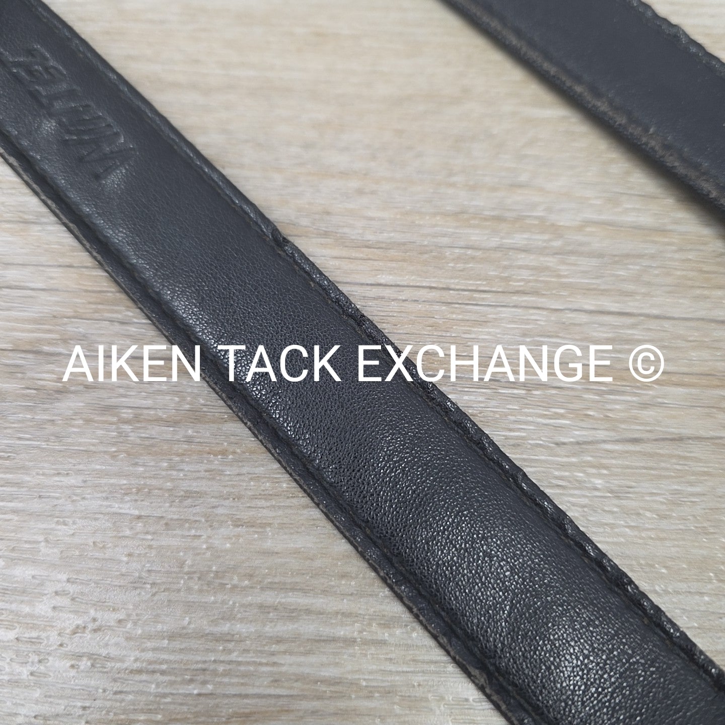 Wintec Webbers, Black