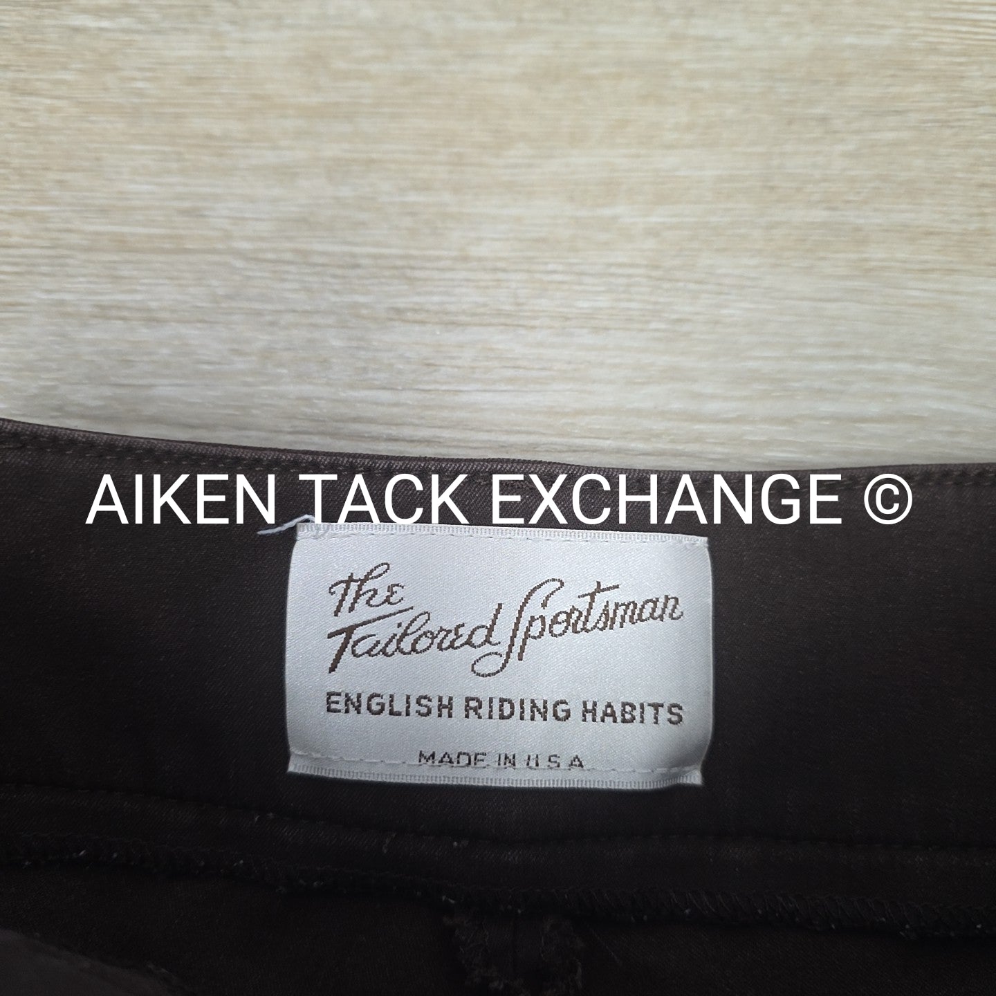 Tailored Sportsman Trophy Hunter Knee Patch Breeches, Size 24