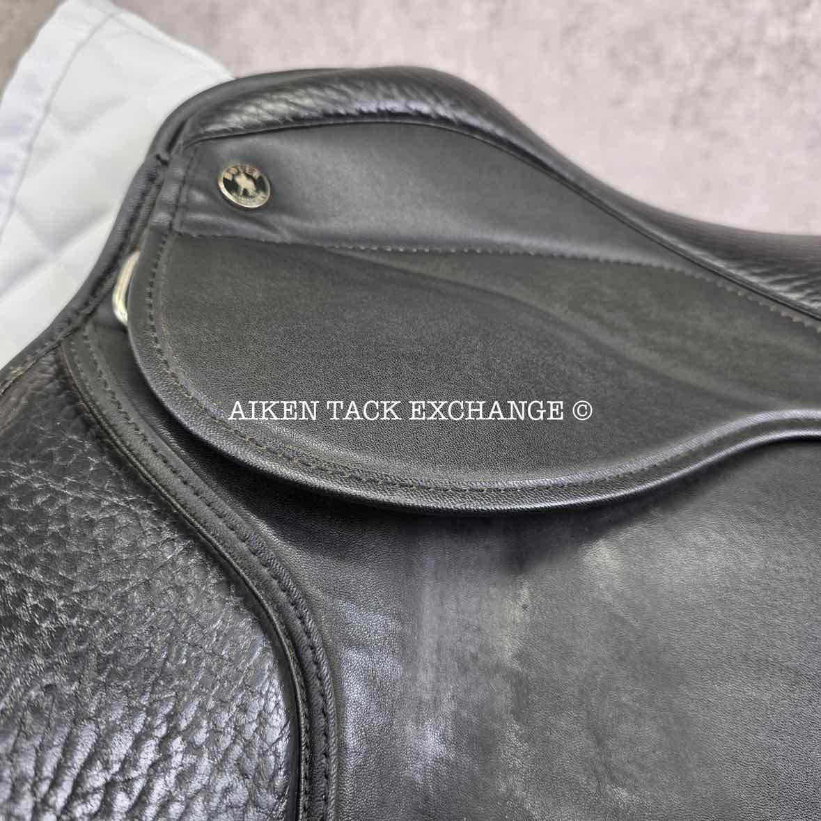 **SOLD** Dover Saddlery Pro-Ride Dressage Saddle, 17" Seat, Medium Tree, Wool Flocked Panels