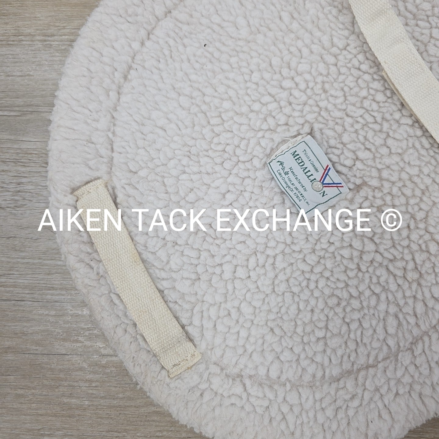 BARGAIN BUNDLE: Toklat Medallion & Dover Saddlery Fleece Contour Saddle Pads