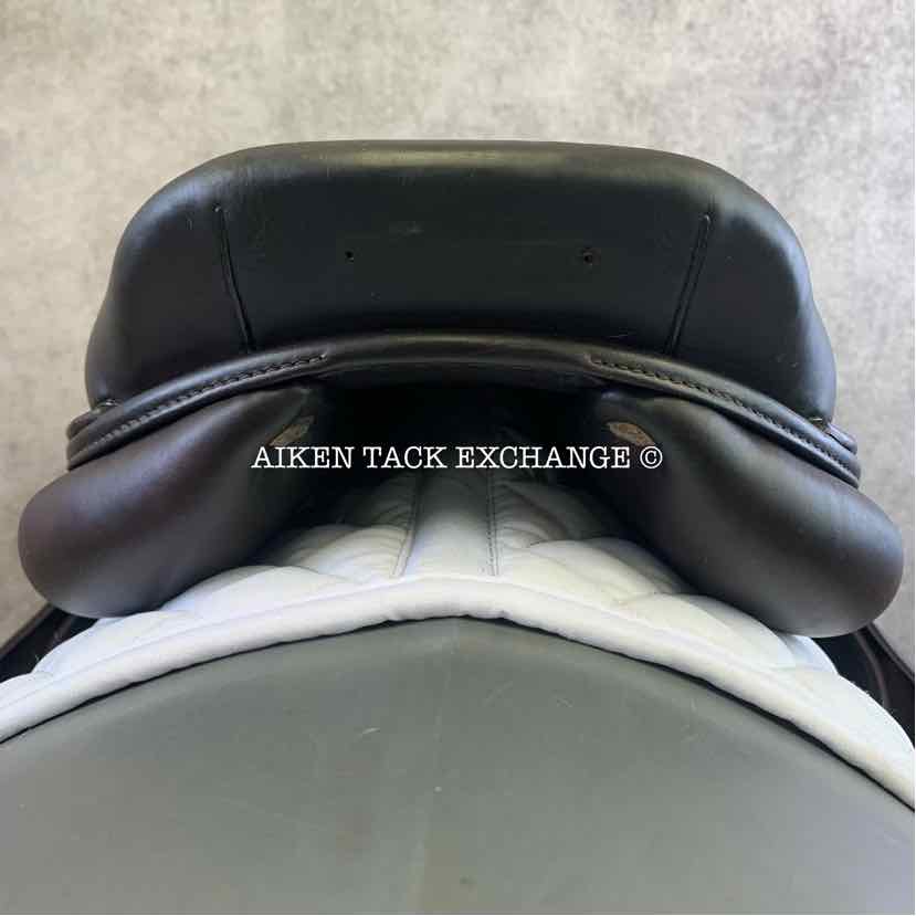 2017 CWD SE03 Close Contact Jump Saddle, 17.5" Seat, 3L Flap, Medium Wide Tree, Foam Panels