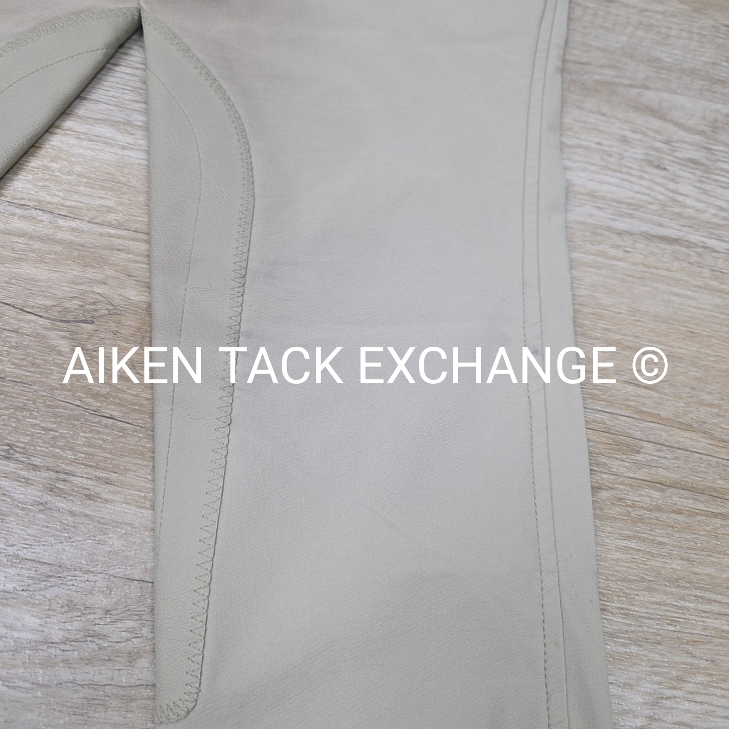 Kerrits Cross Over Knee Patch Breeches, Size Medium