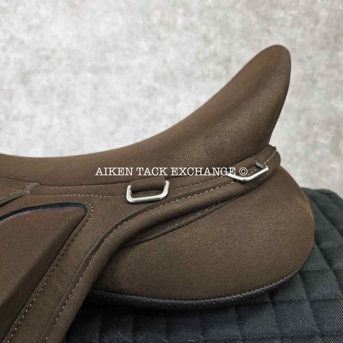 2024 Wintec Pro Endurance Saddle with HART, 18" Seat, Adjustable Tree - Changeable Gullet, CAIR Panels