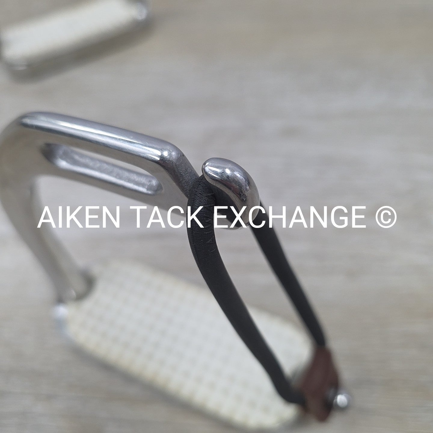 Metalab Peacock Safety Stirrups, 4"