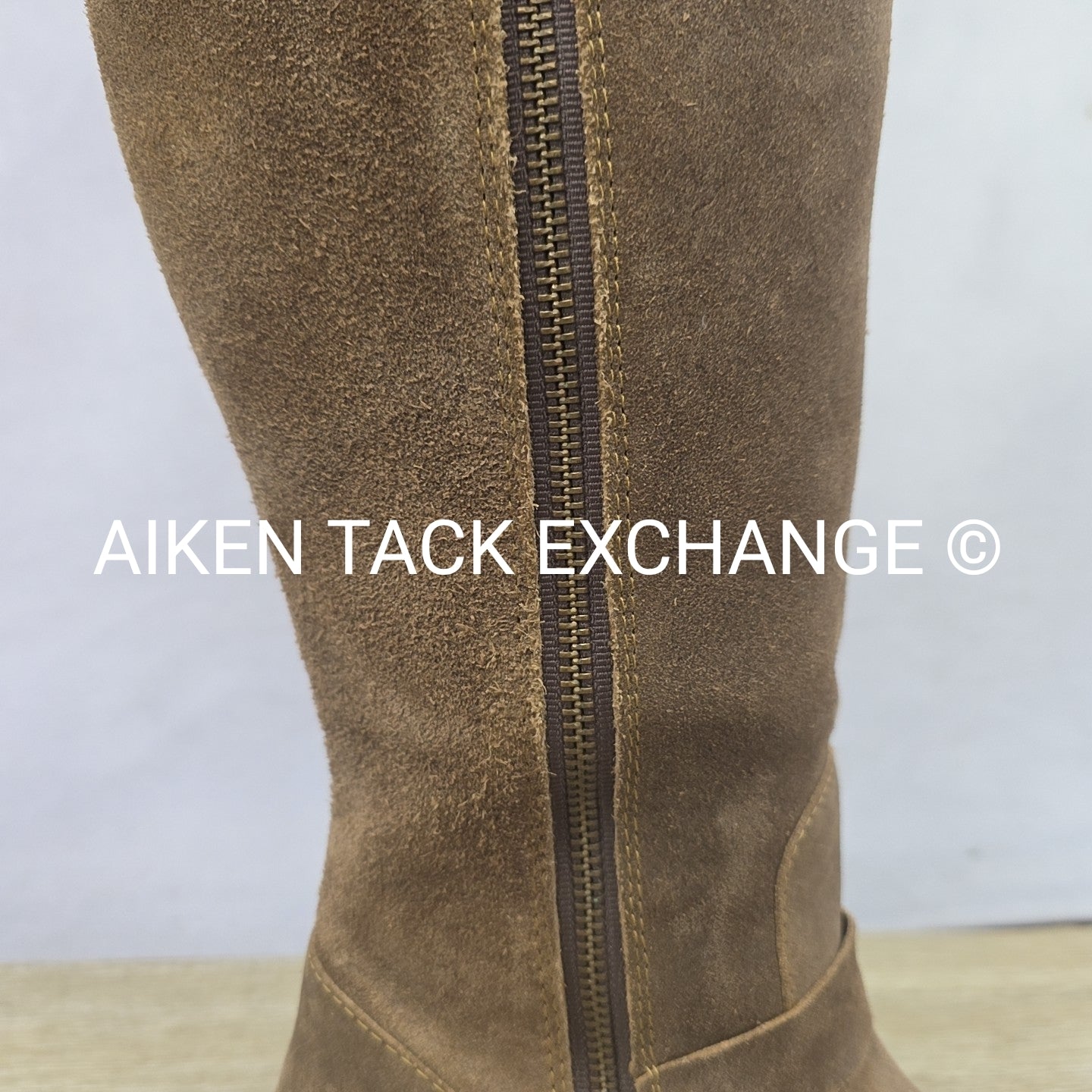 Born Boots, Women's 6.5 (blemishes)
