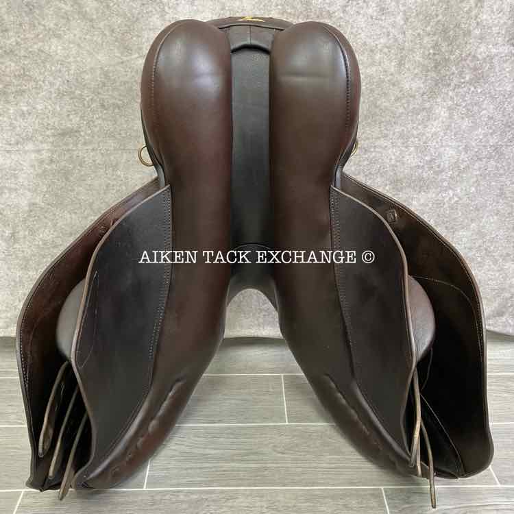 **SOLD** 2008 Pessoa Legacy XP Close Contact Jump Saddle, 17.5" Seat, Adjustable Tree - XCH Changeable Gullet, Wool Flocked Panels