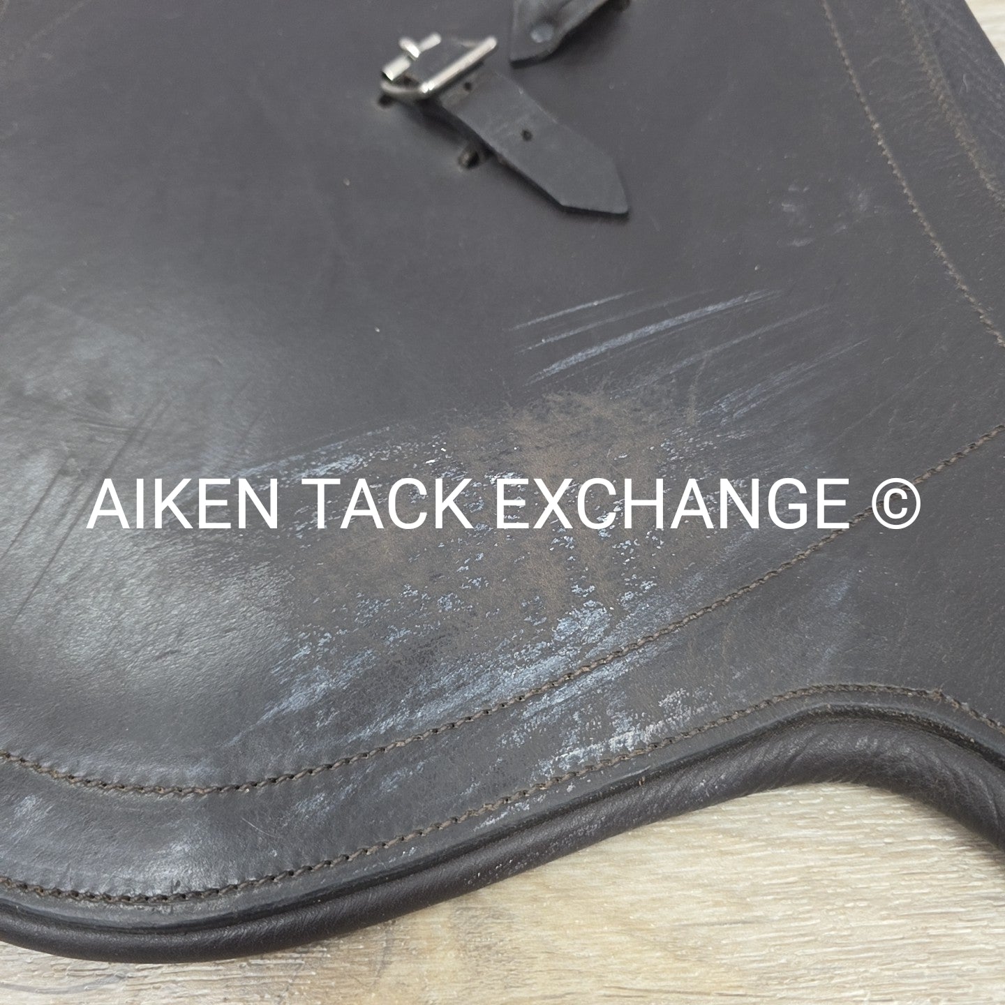 Fairfax Short Stud Guard Belly Guard Girth, Size 28" (has blemishes)