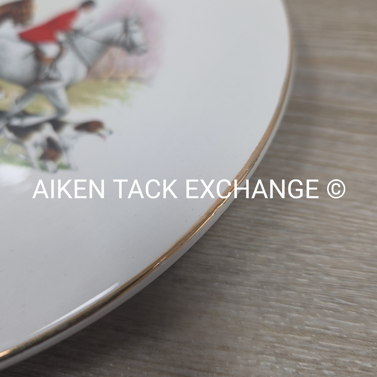 Weatherby Royal Falcon Gift Ware Fox Hunting Plate