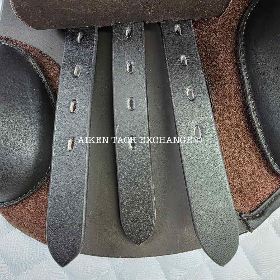 Royal Heritage Merida Youth Close Contact Saddle, 15" Seat, Adjustable Tree - Changeable Gullet, Wool Flocked Panels