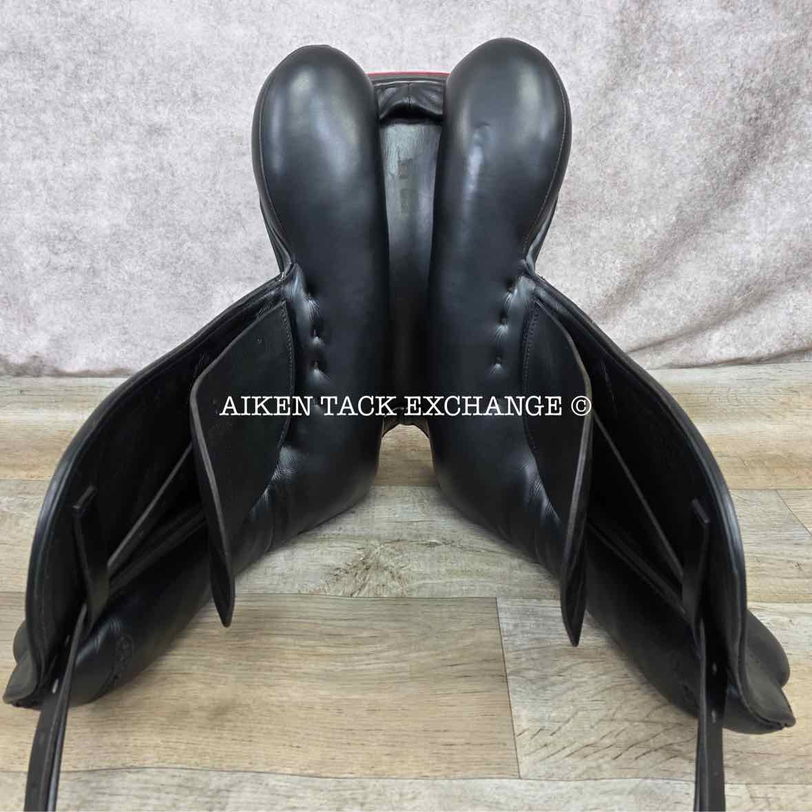 2018 County Perfection "E" Monoflap Dressage Saddle, 17" Seat, Narrow Tree, Wool Flocked Skid Row Panels