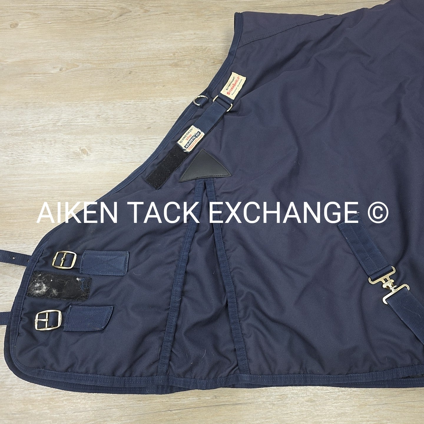 Schneiders Medium Weight Turnout Blanket, 72"