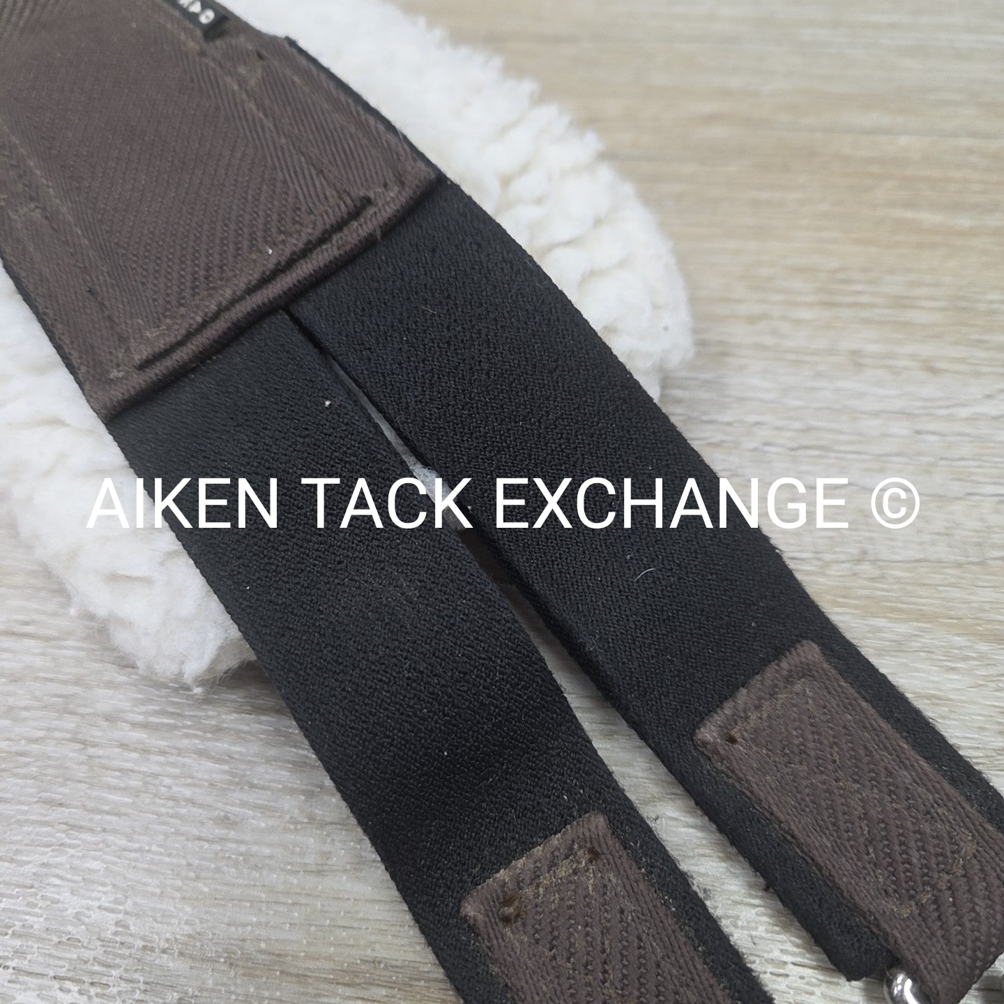 Oaklyn Removable Fleece Double End Elastic Girth, Brown, Size 40"