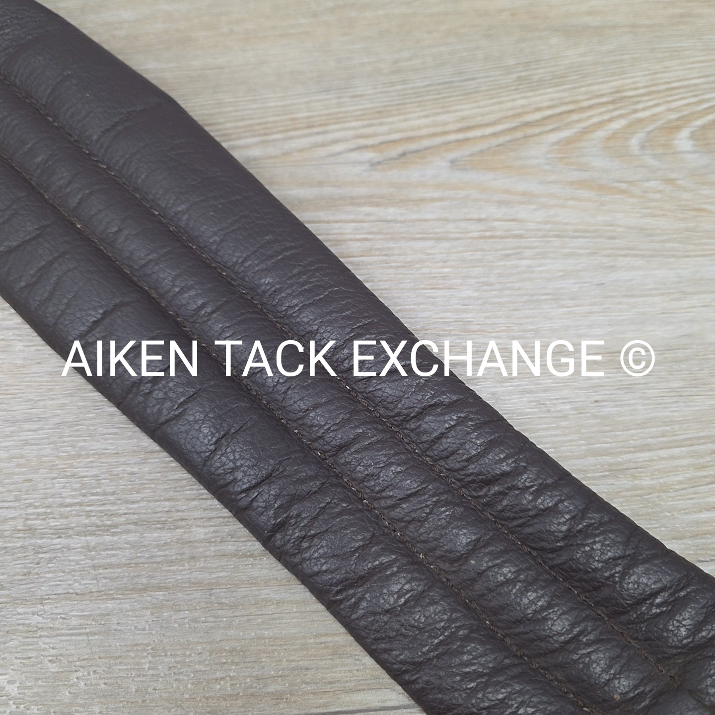 English Girth with Single End Elastic, Brown, 40"