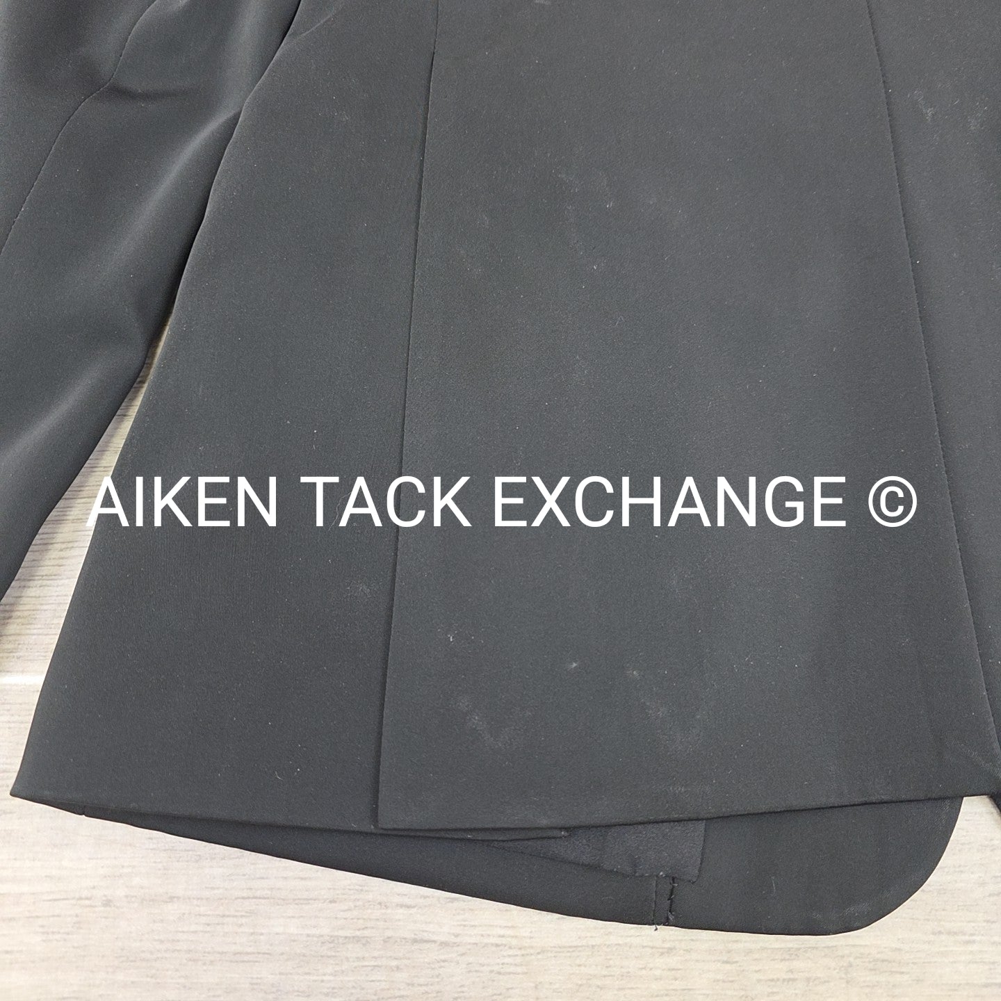 RJ Classics Xtreme Stretch Show Coat, Size 2 Long