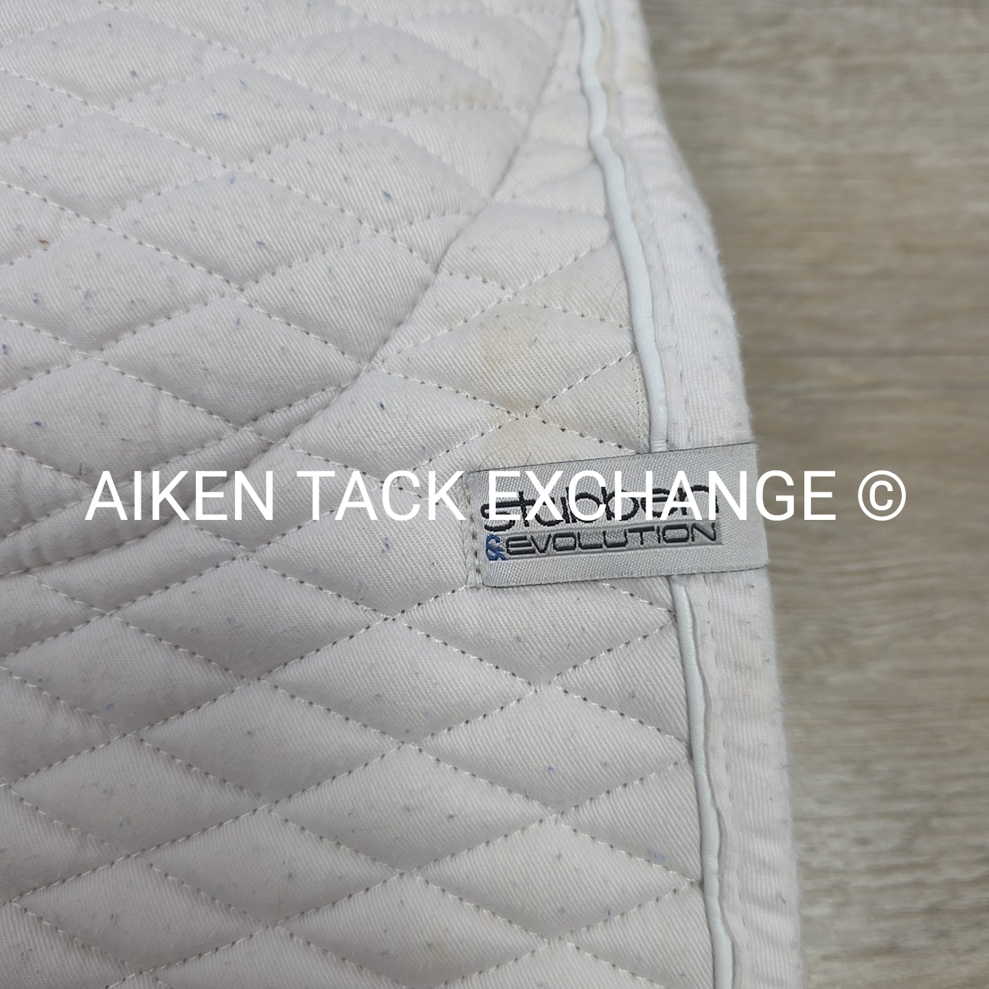 Stubben Streamline Sheepskin Close Contact All Purpose Saddle Pad