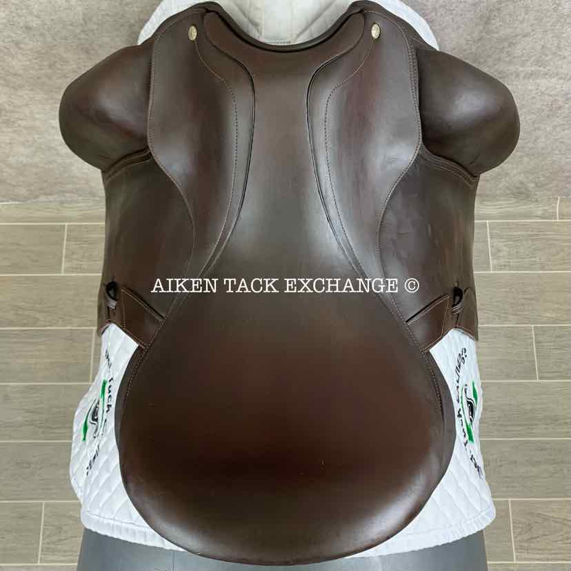 **SOLD** 2010 CWD SE05 Monoflap Dressage Saddle, 18" Seat, 4L Flap, Wide Tree, Foam Panels, Buffalo Leather