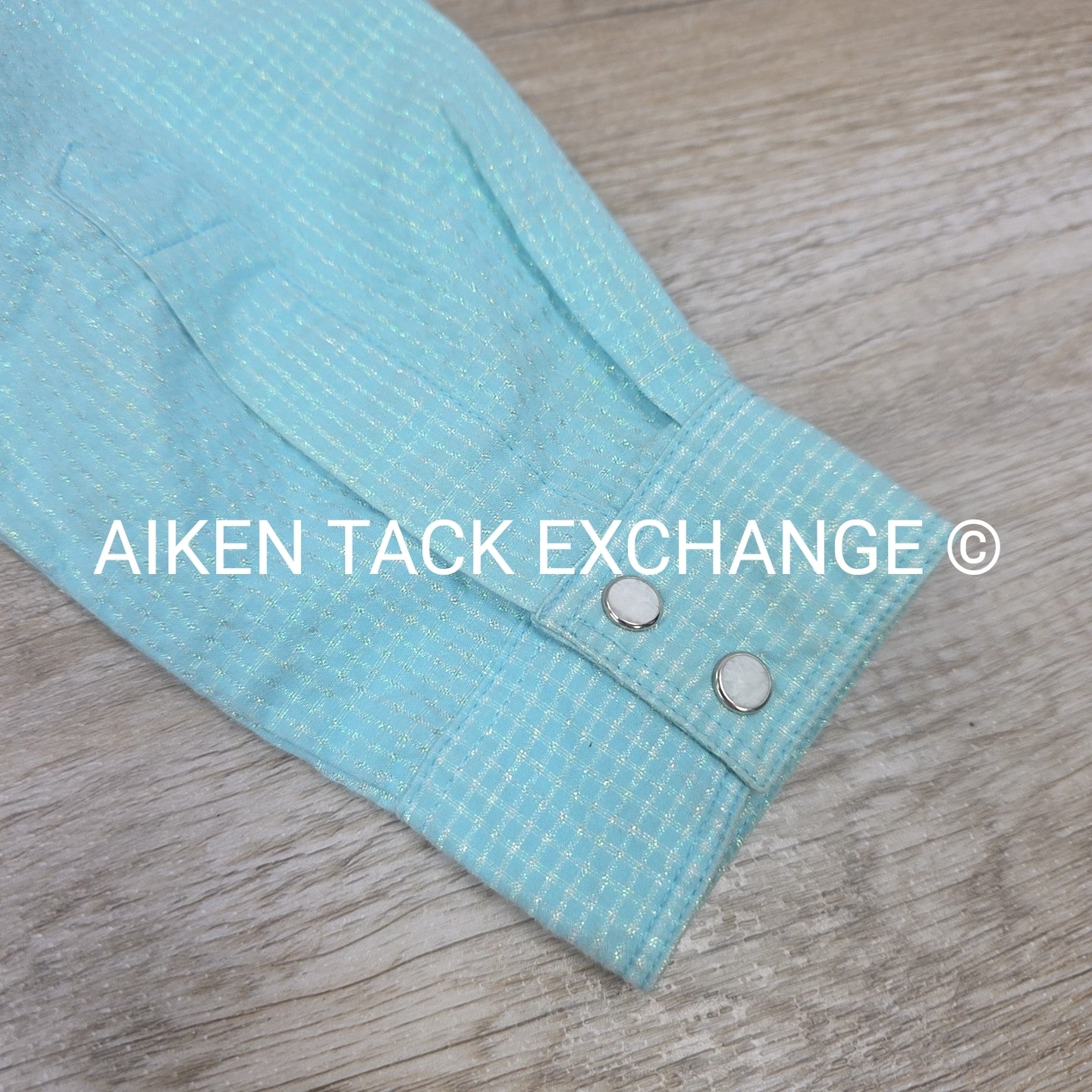 Twenty X Long Sleeve Pearl Snap Collared Shirt, Size Medium