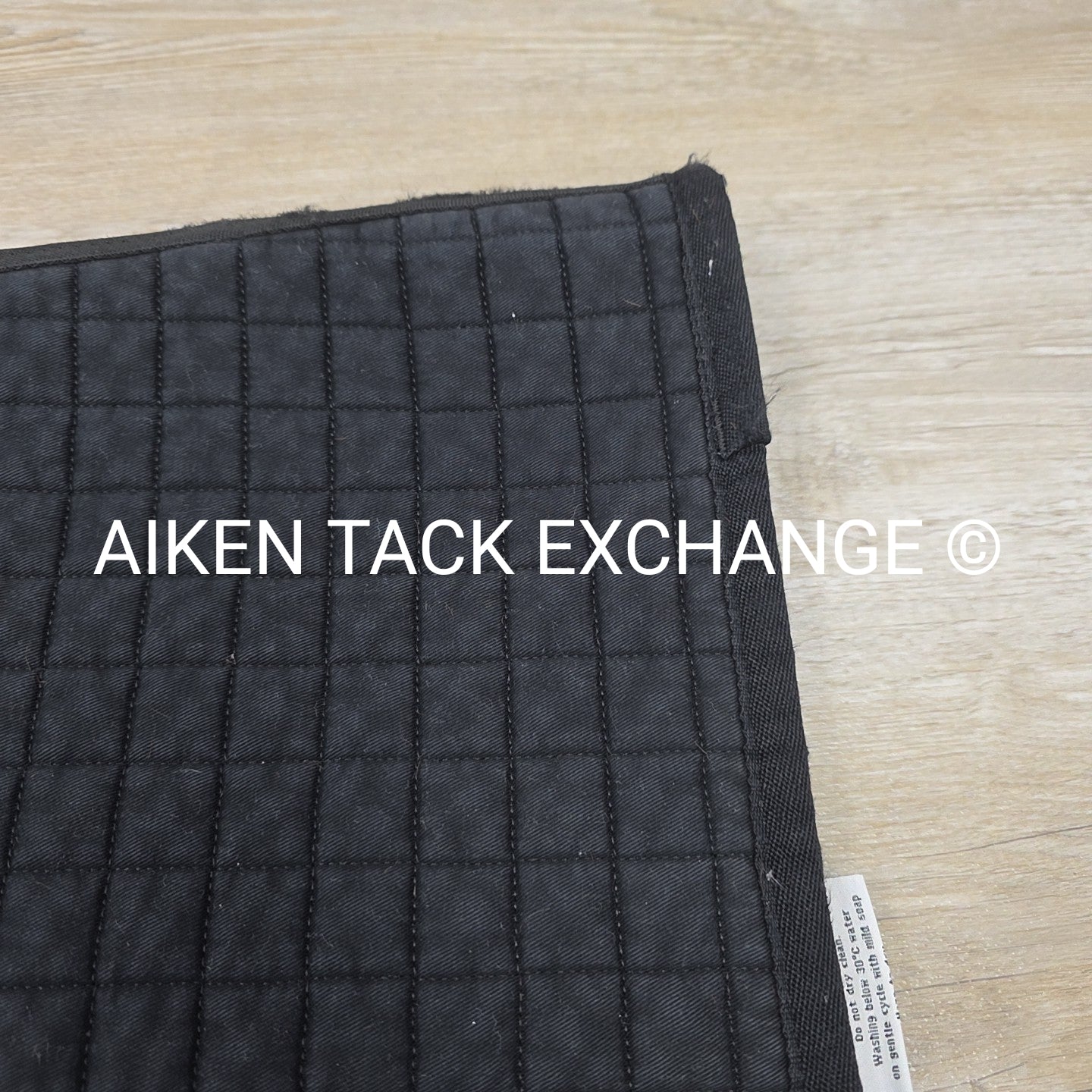 Back on Track Therapeutic Dressage Saddle Pad