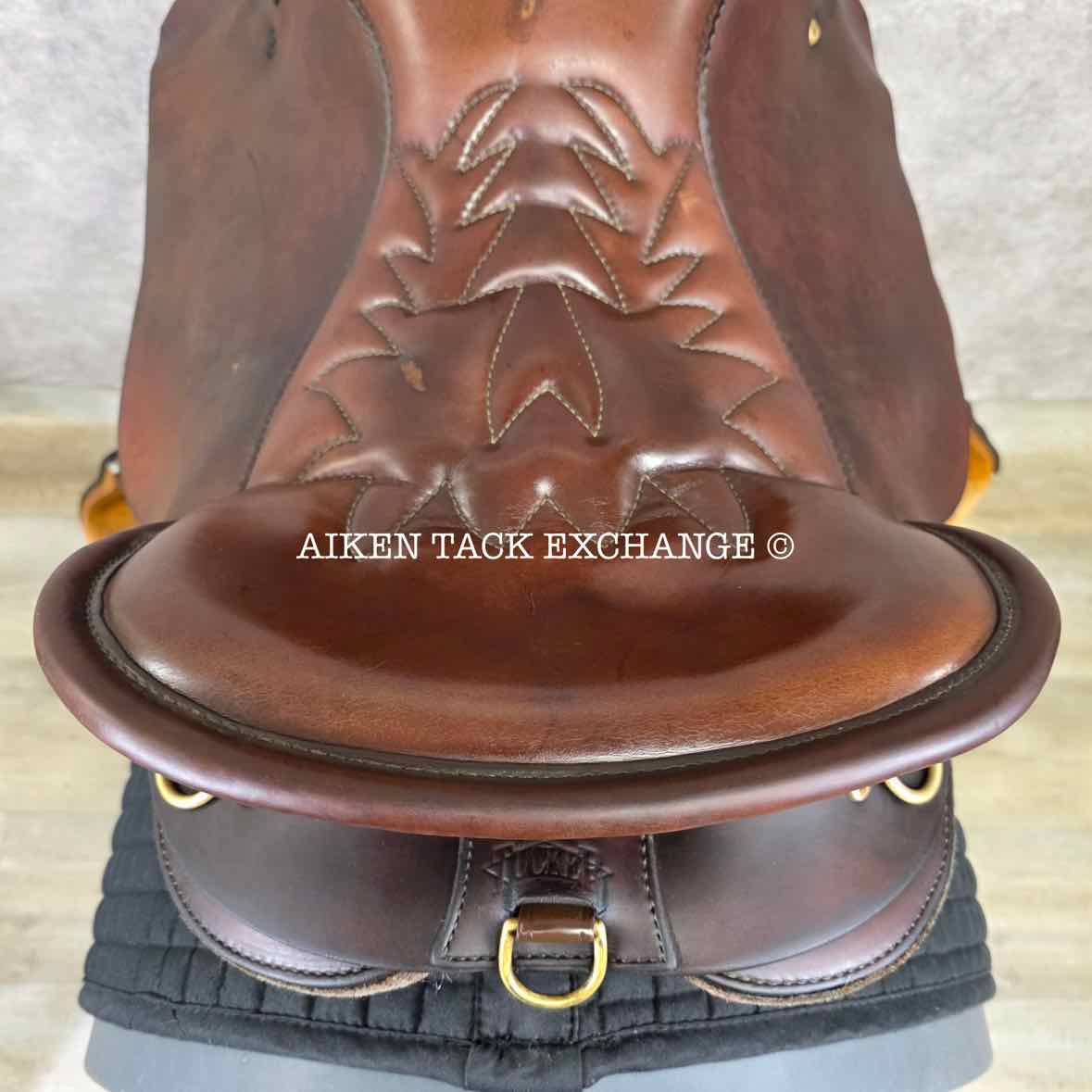 2005 Tucker 159 Endurance Trail Saddle, 16.5" Seat, Medium Tree - Semi QH Bars