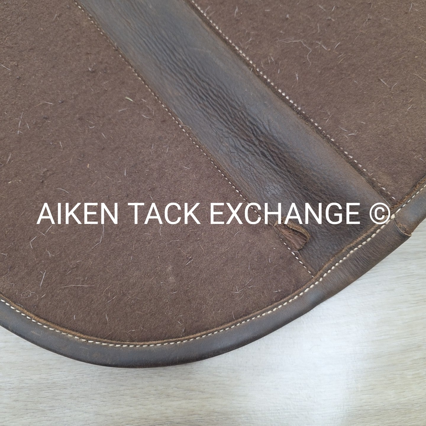 Voltaire Leather & Felt Half Pad