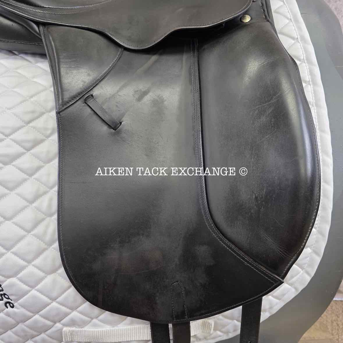 1990 Kieffer Wein DL Dressage Saddle, 17" Seat, Medium Wide Tree, Wool Flocked Panels