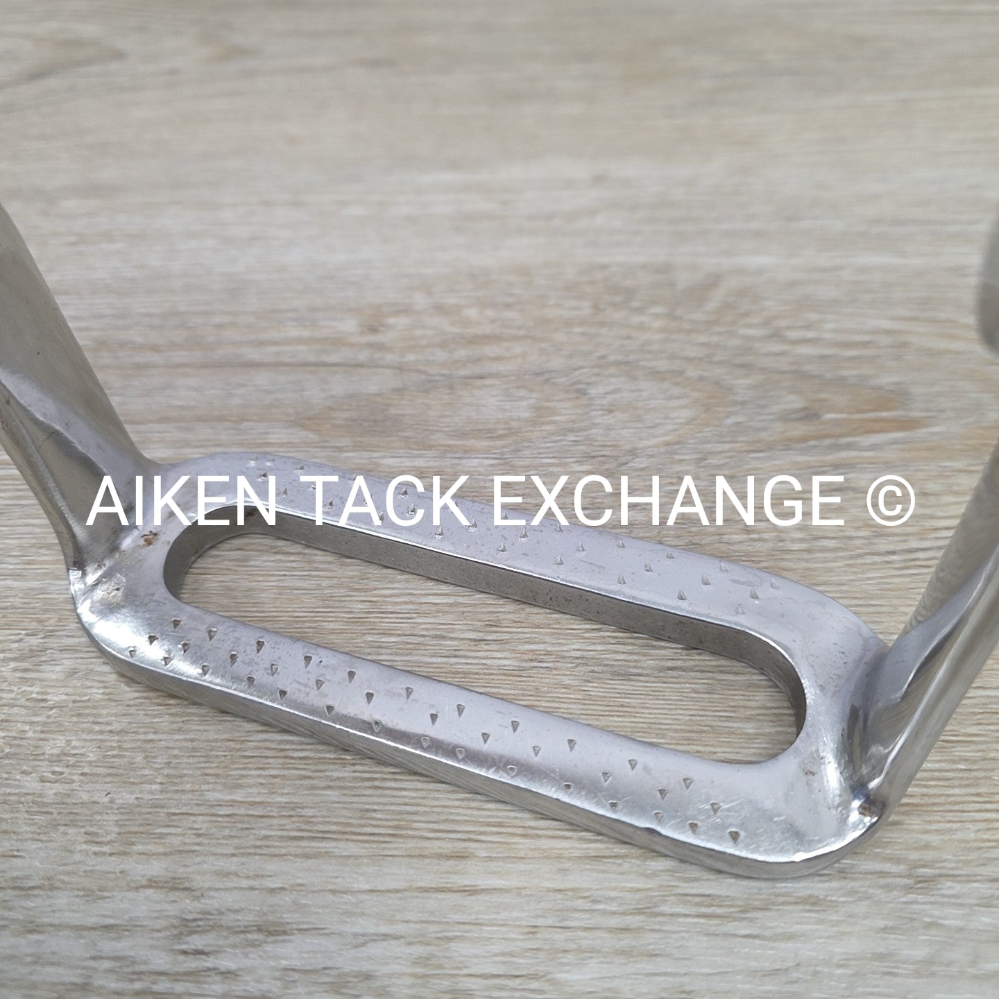 Hinged Stirrup Irons, 5.25"