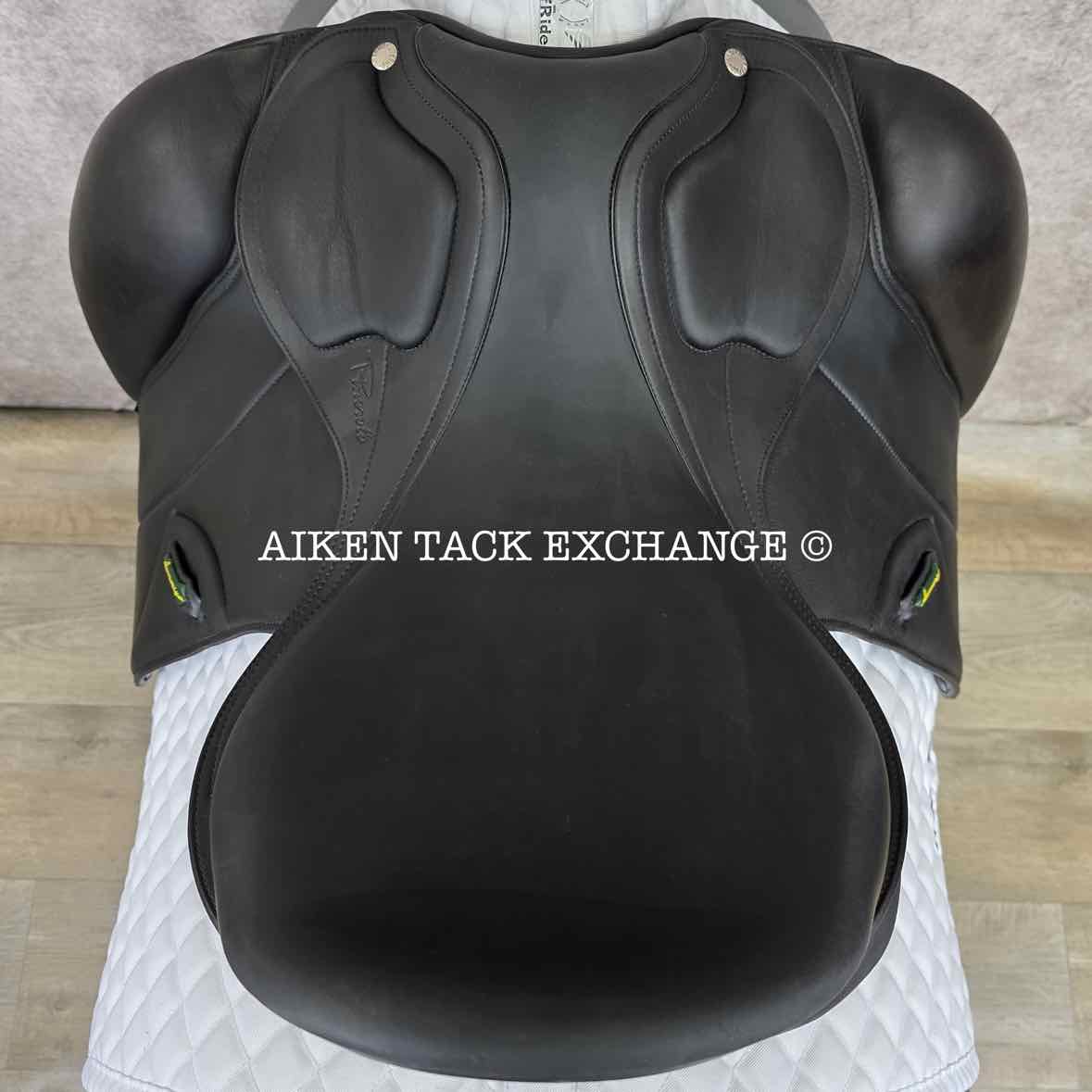 2015 Amerigo Pinerolo Classic Dressage Saddle, 17" Seat, MW/W Tree, Wool Flocked Panels