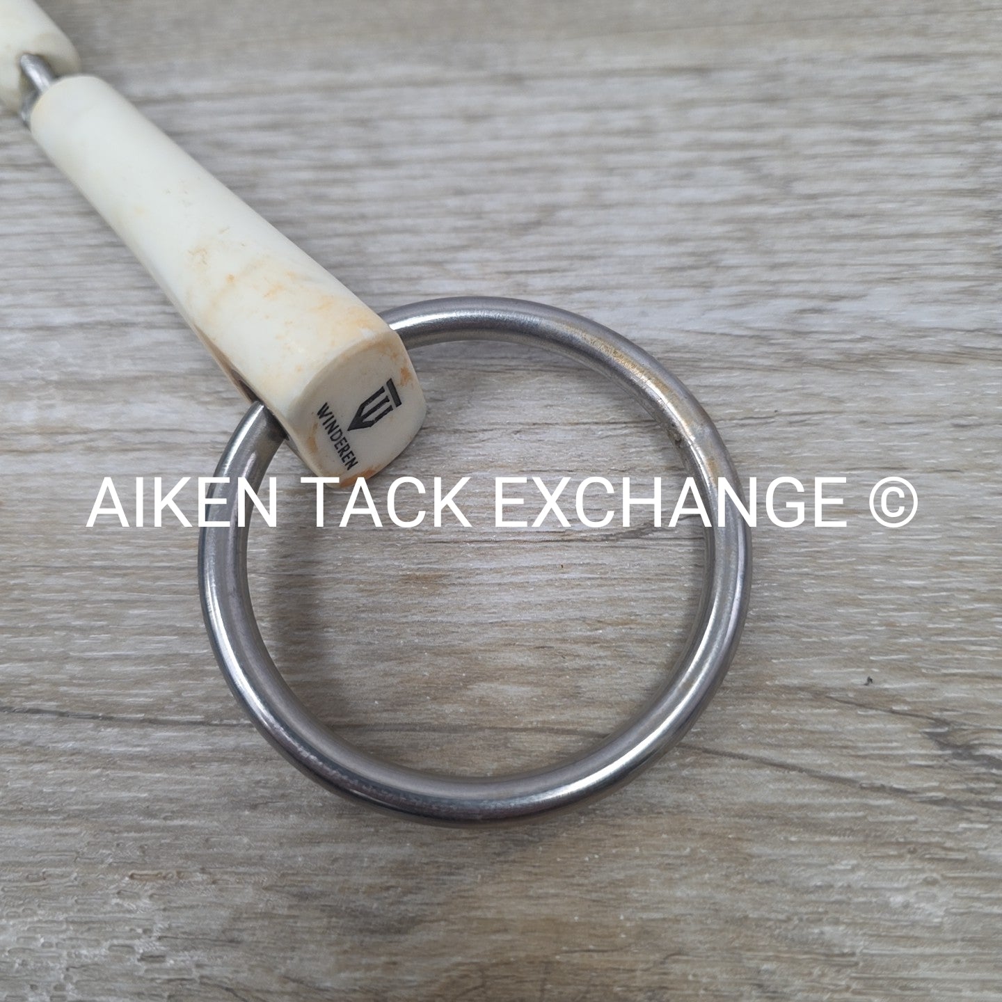 Winderen Single Joint White Comfort Loose Ring Bit 5.75"