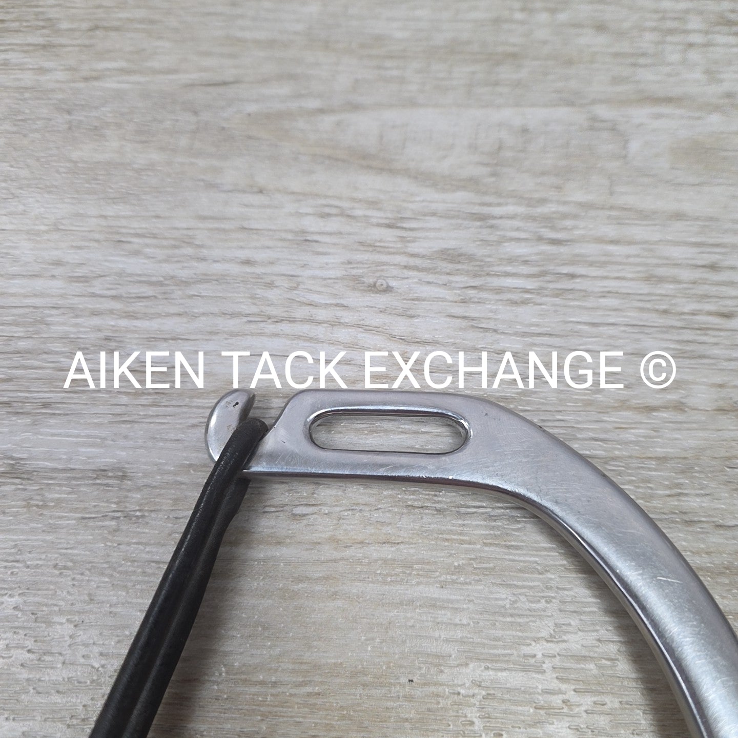 Safety Peacock Stirrups with Cheese Grater Pads, 4.75"