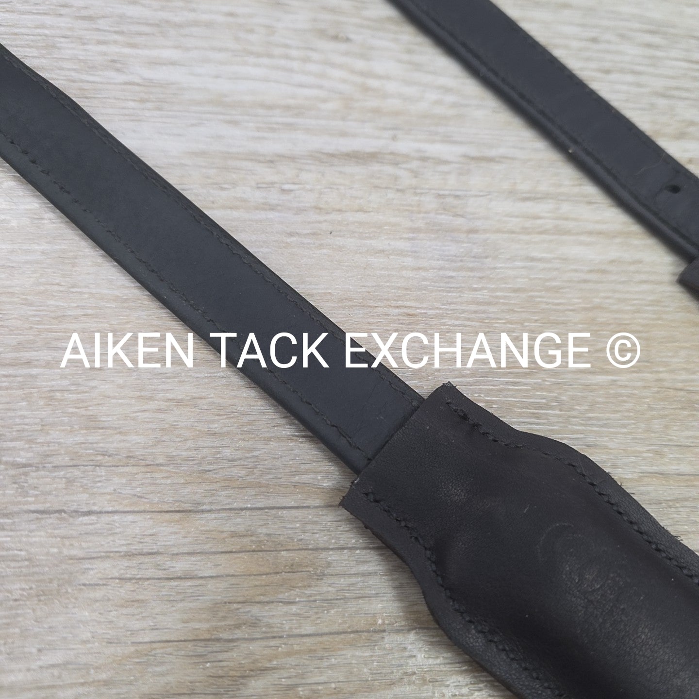 Mono Strap Stirrup Leathers, Black