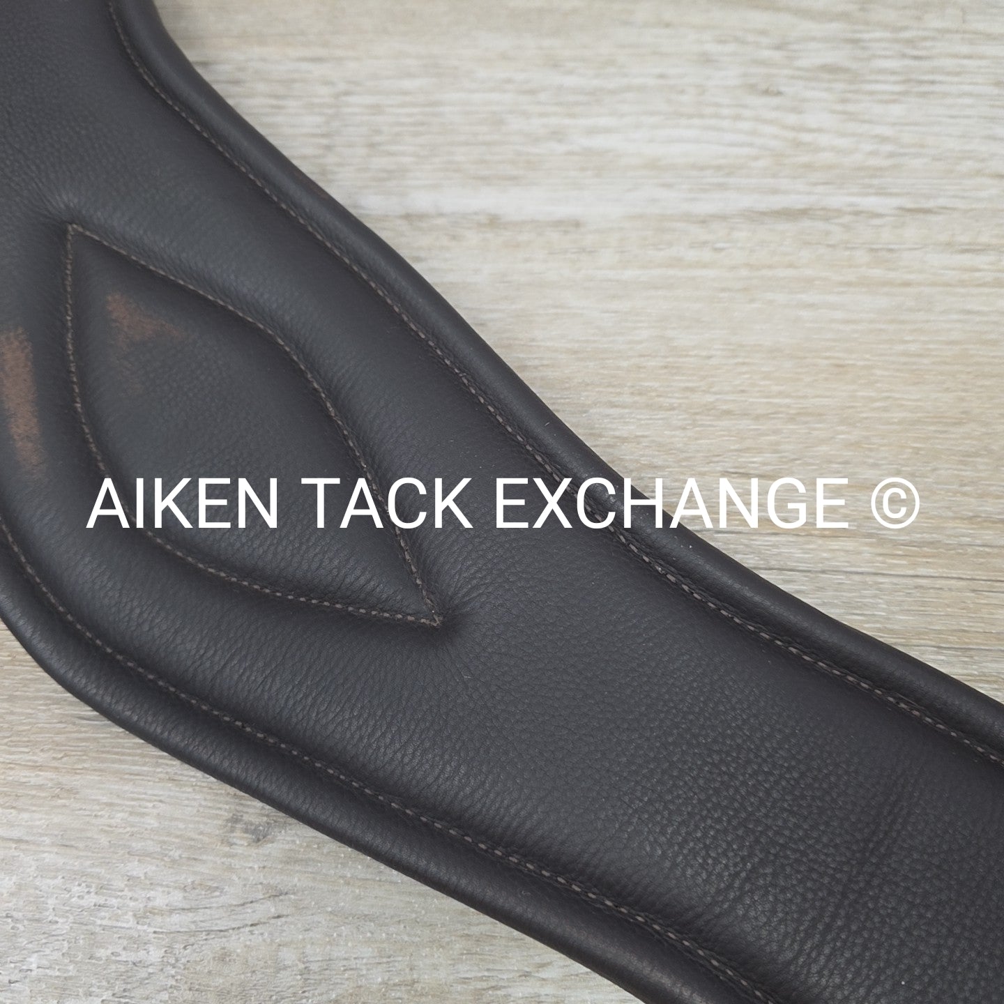 Total Saddle Fit Anatomic Shoulder Relief Girth, Brown, 50"