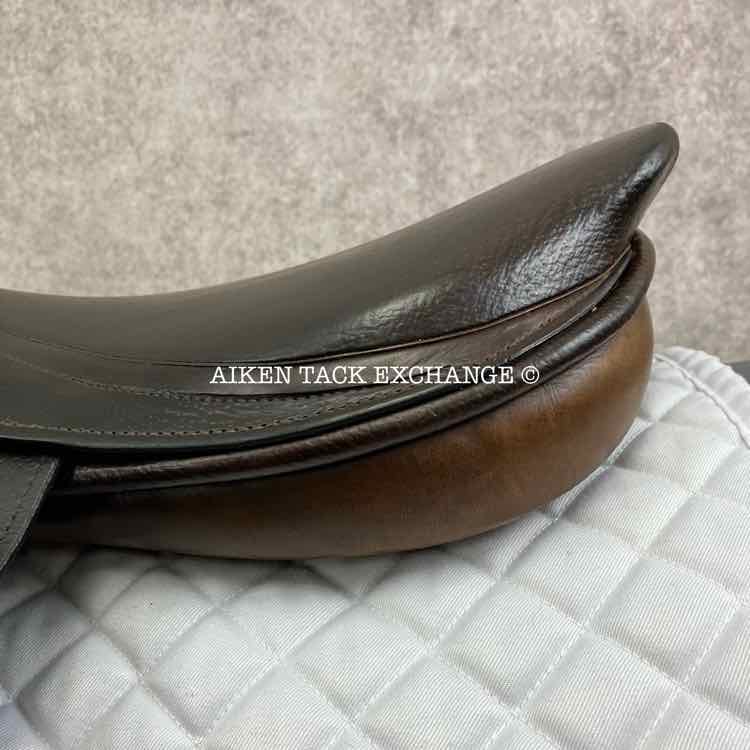 English Close Contact Jump Saddle, 17" Seat, Medium Tree, Foam Panels