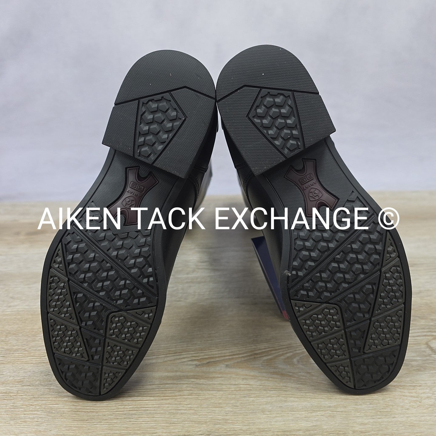 Ariat Kinsley Field Boot, Size 9 Regular Short