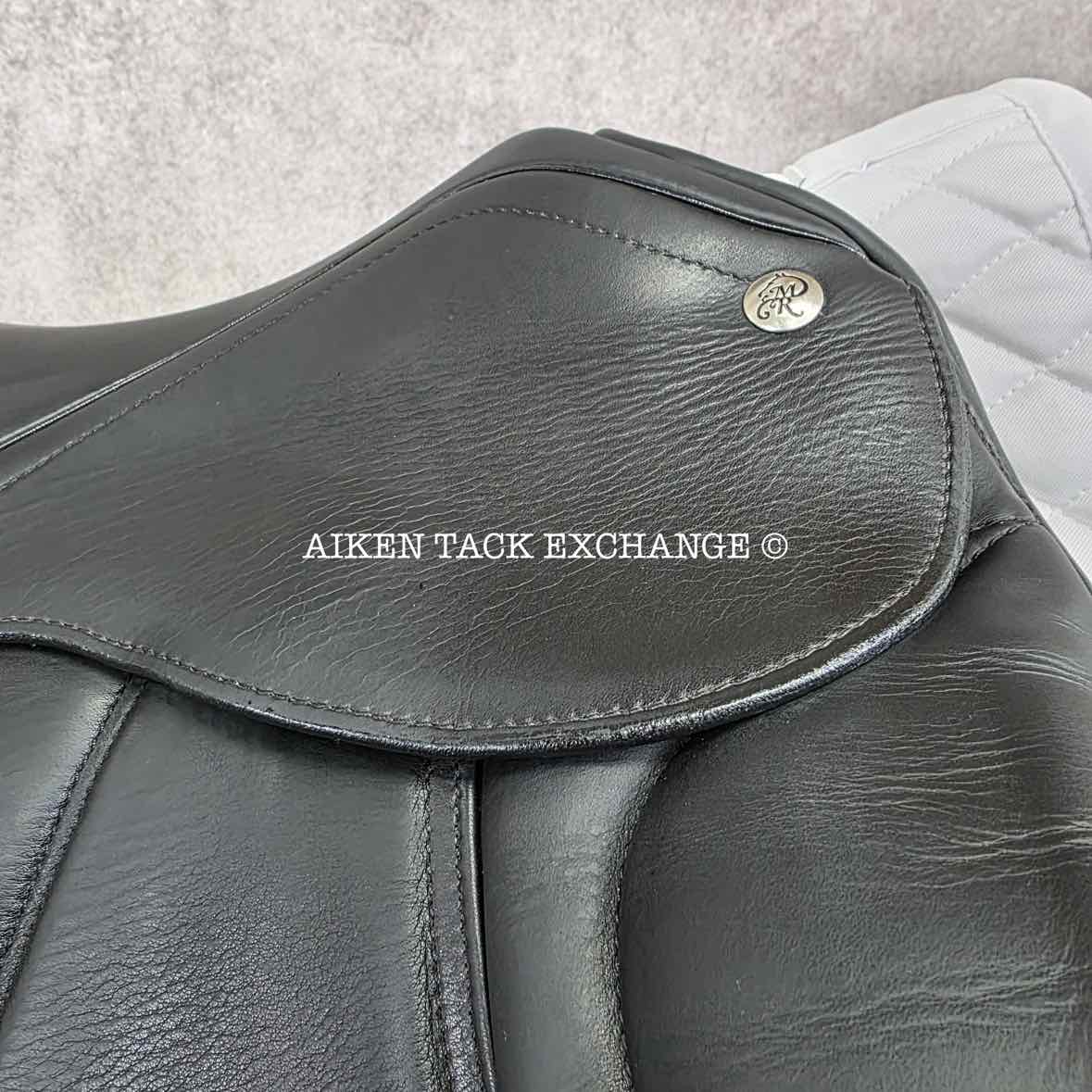 2015 MacRider Lexington Dressage Saddle, 17.5" Seat, Medium Tree, Wool Flocked Panels