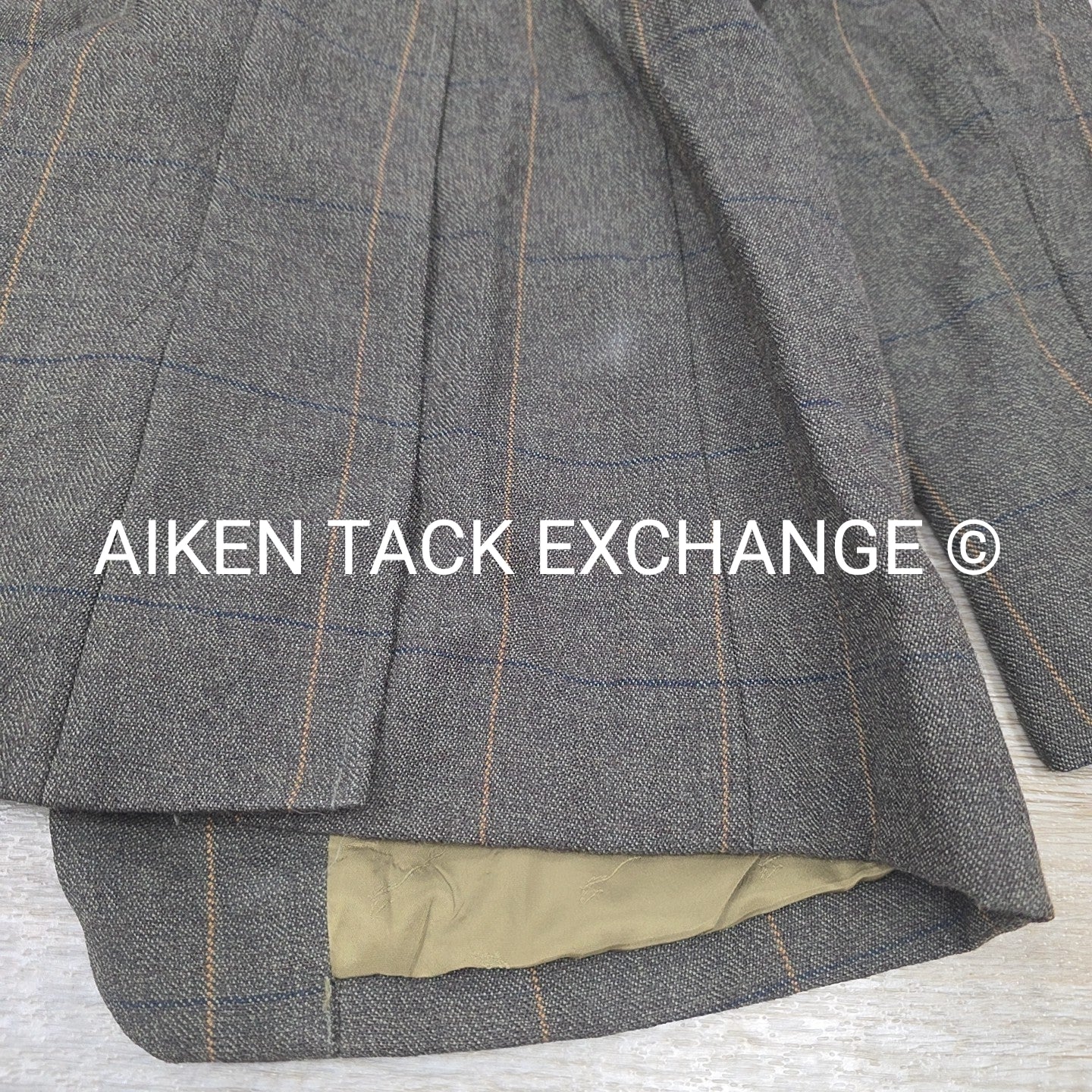 Shires Huntingdon Hunt/Show Coat, Size 10 (EU 38)