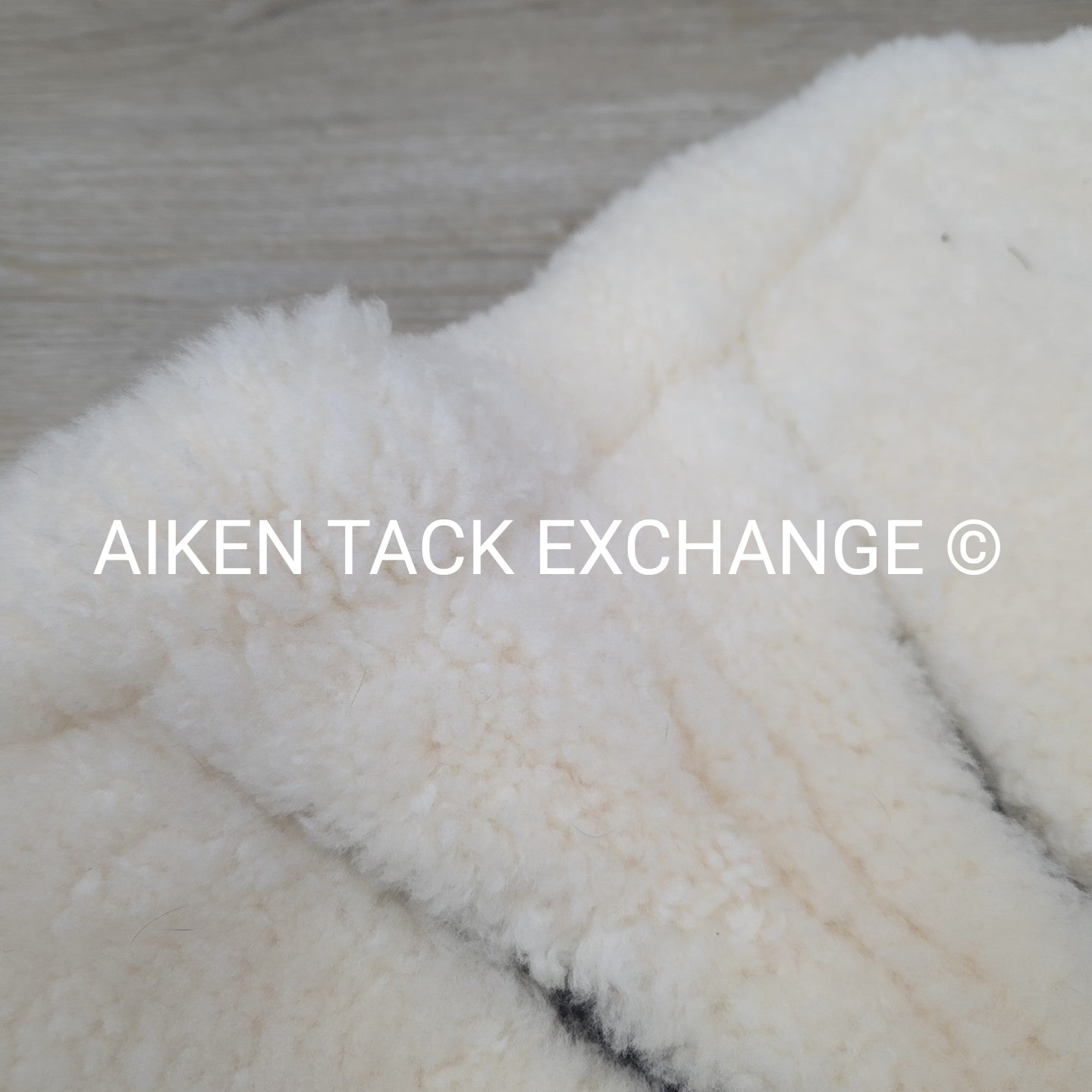 Fleeceworks FXK Sheepskin Half Pad w/ Plain Edge