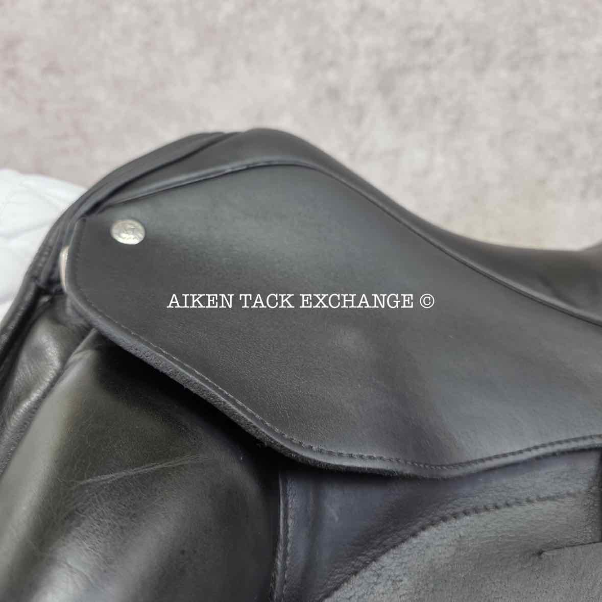 2012 Custom Saddlery Icon Flight Monoflap Dressage Saddle, 17.5" Seat, Adjustable Tree, Wool Flocked Panels