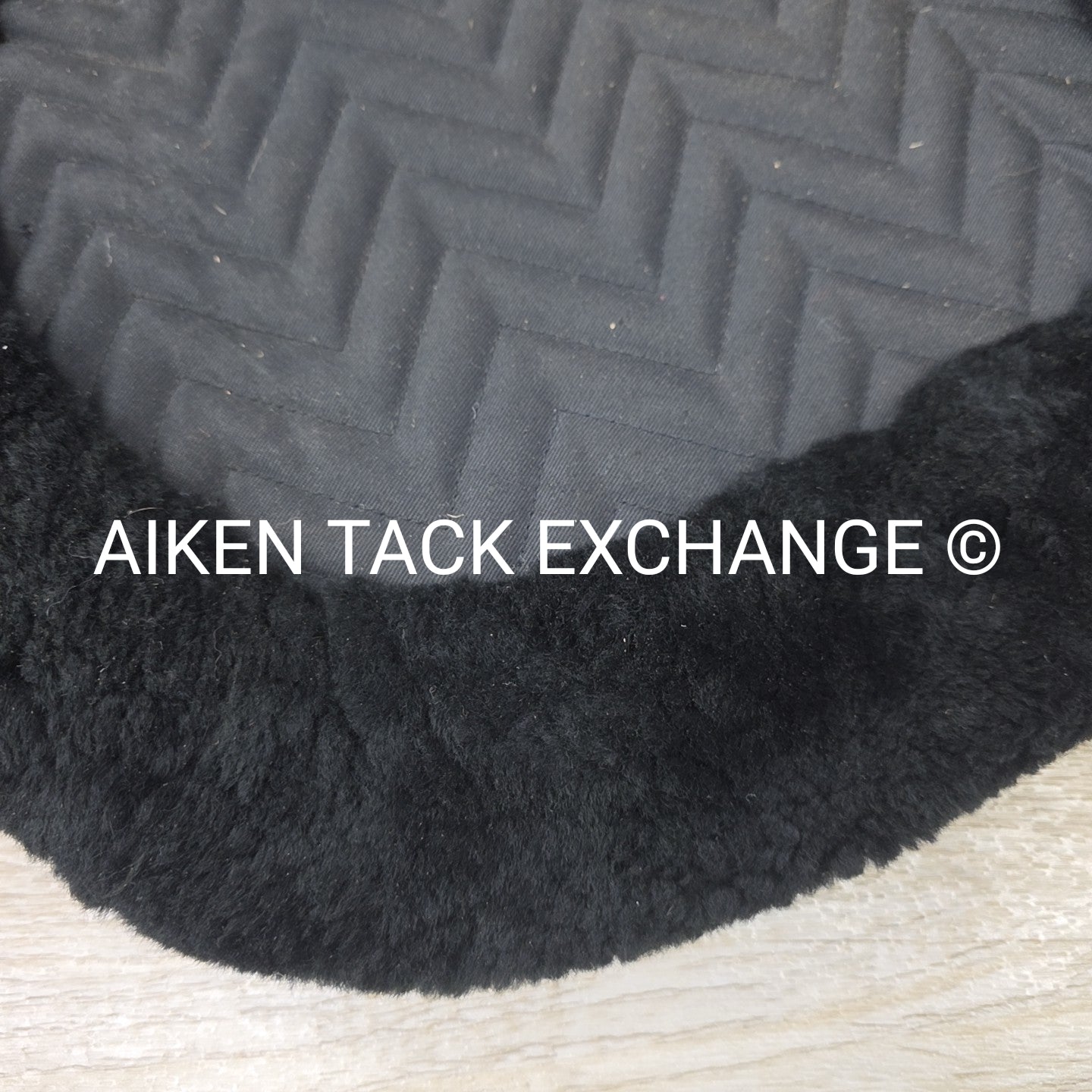 Fleeceworks FXK Technology Sheepskin Dressage Saddle Pad with Full Trim