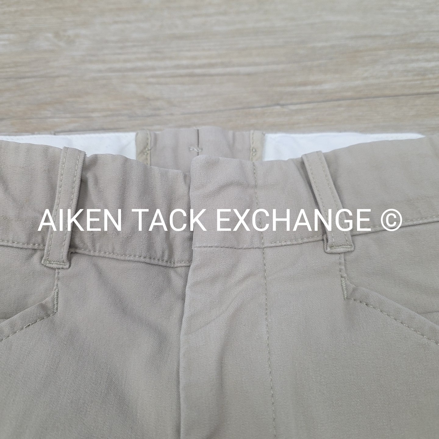 Tailored Sportsman Trophy Hunter Knee Patch Breeches, Size 30